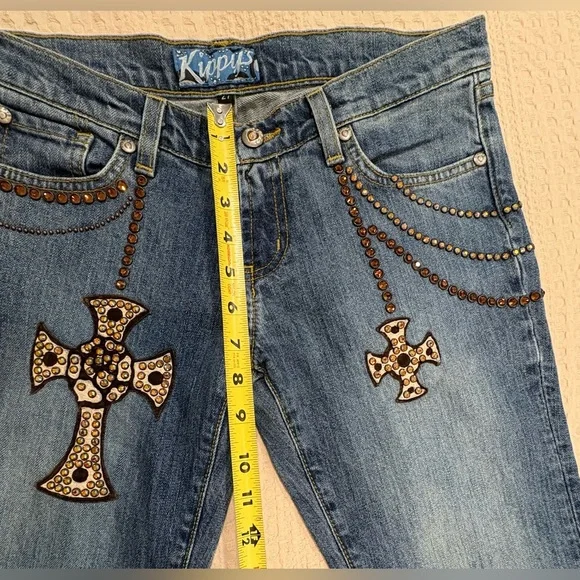 Kippys Women’s 27x31 Boot-Cut Jeans with Cross Detail & Swarovski Crystals - Picture 11 of 13